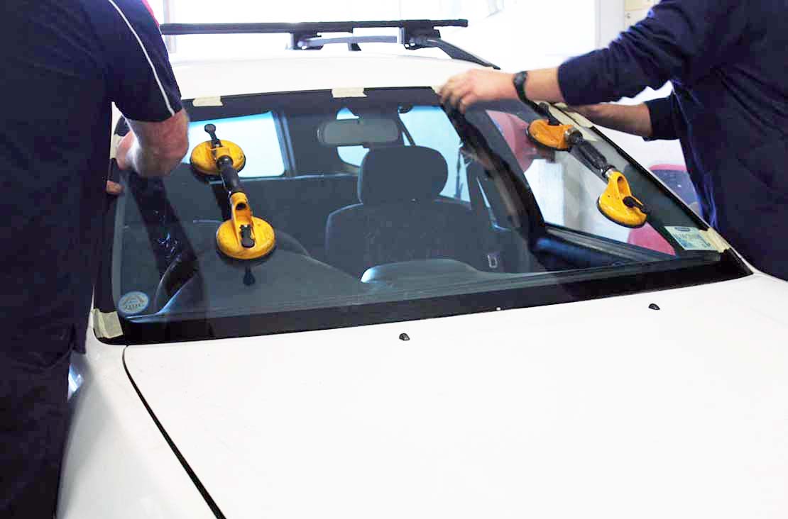 Sharps Auto Glass Windscreen Replacement