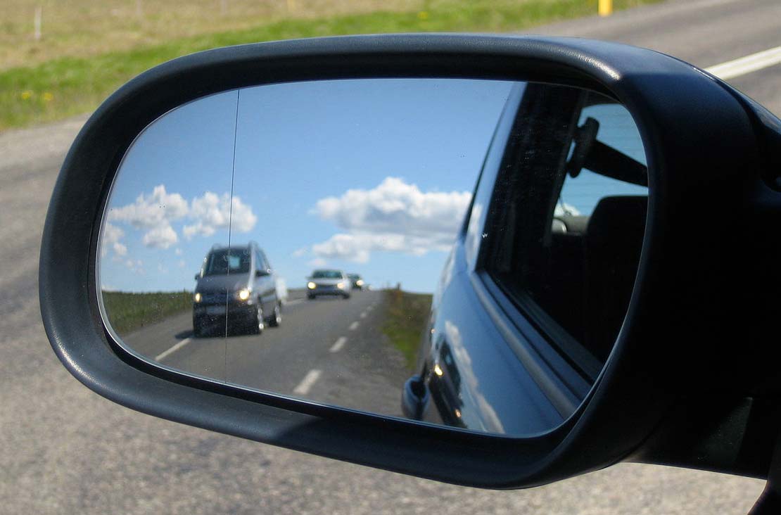 Sharps Auto Glass wing mirror repairs